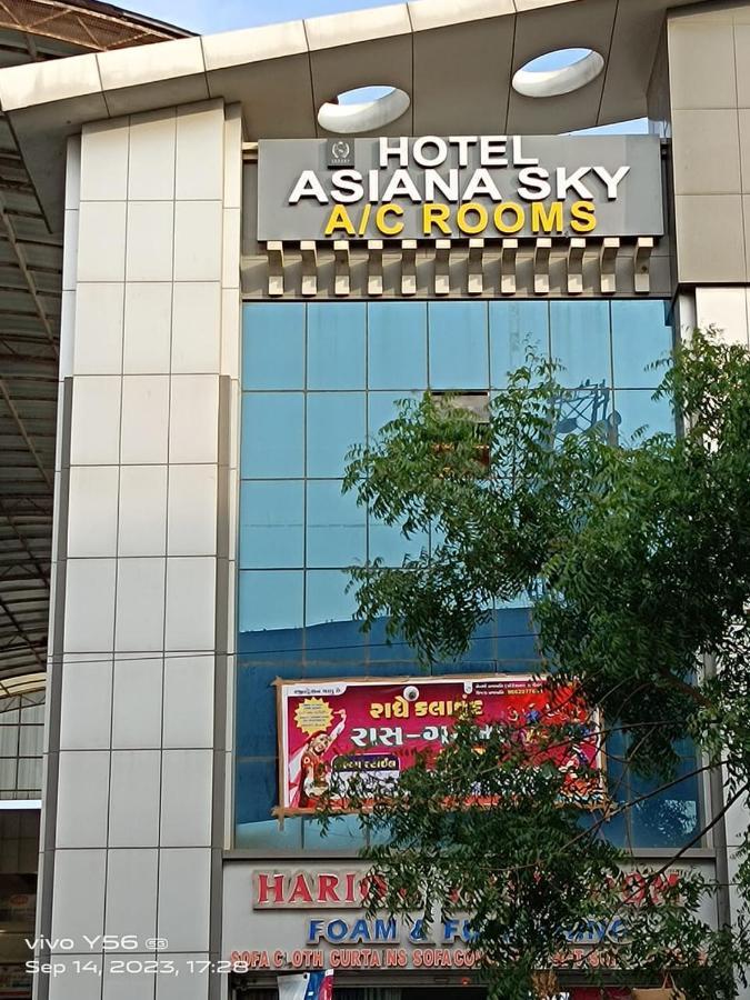 Hotel Asiana Sky Motera Ahmedabad Exterior photo